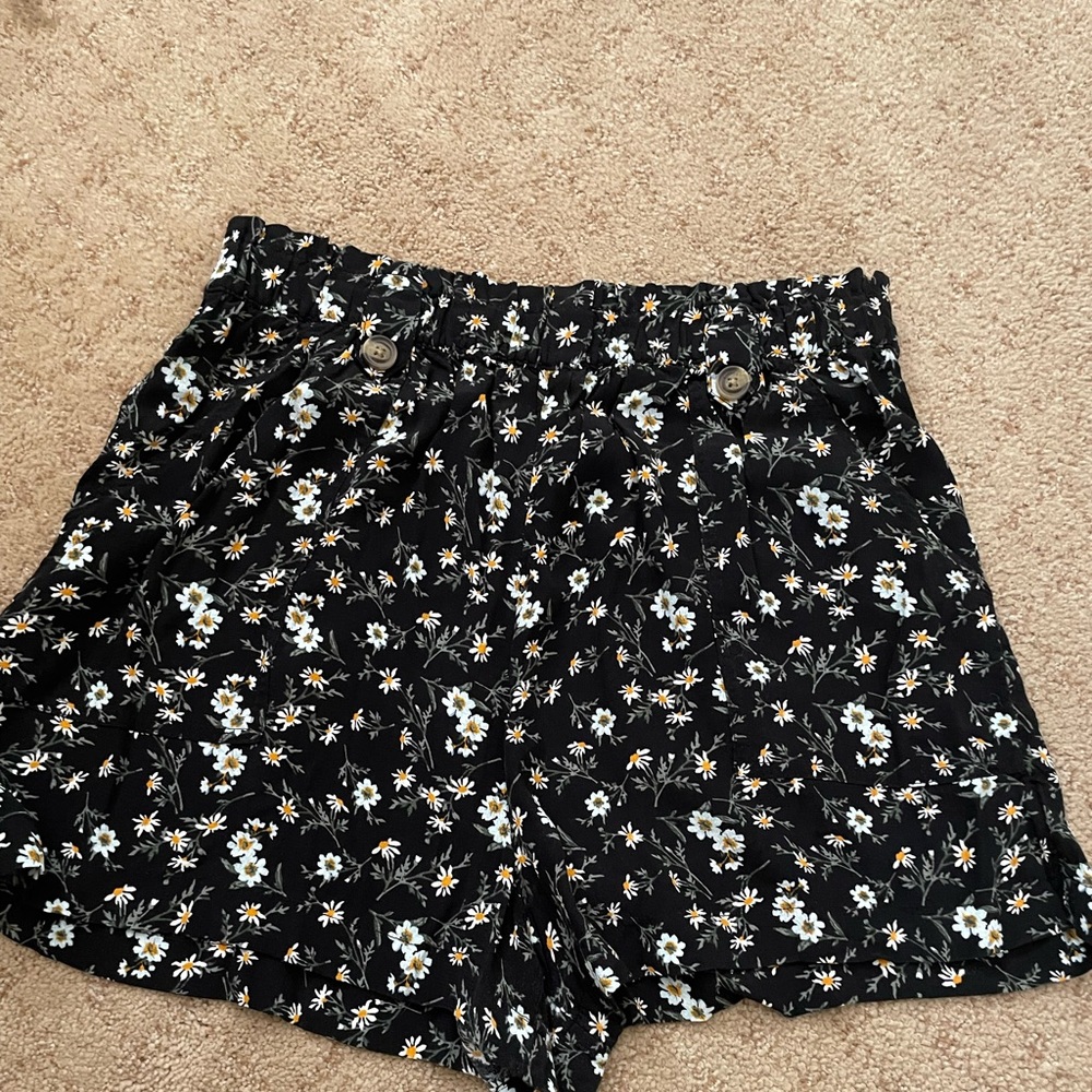 American Eagle Floral Shorts